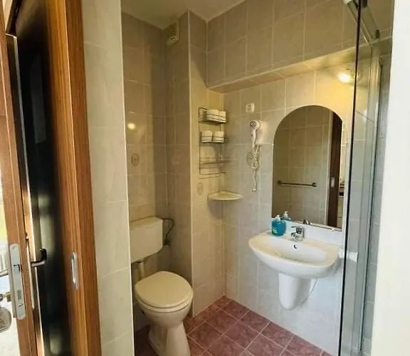 Lägenhet Gabi Haz Apartmanok*** Hajdúszoboszló