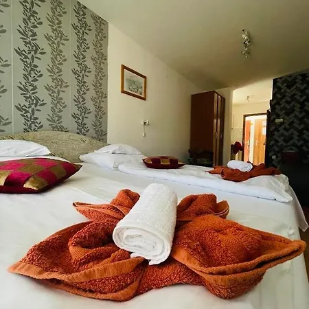 Gabi Haz Apartmanok*** Хайдусобосло