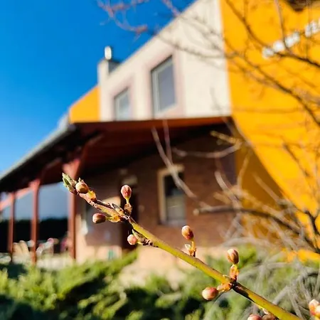 Gabi Haz Apartmanok*** * Хайдусобосло