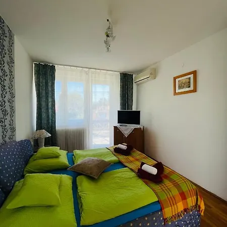 Апартаменты Gabi Haz Apartmanok*** *